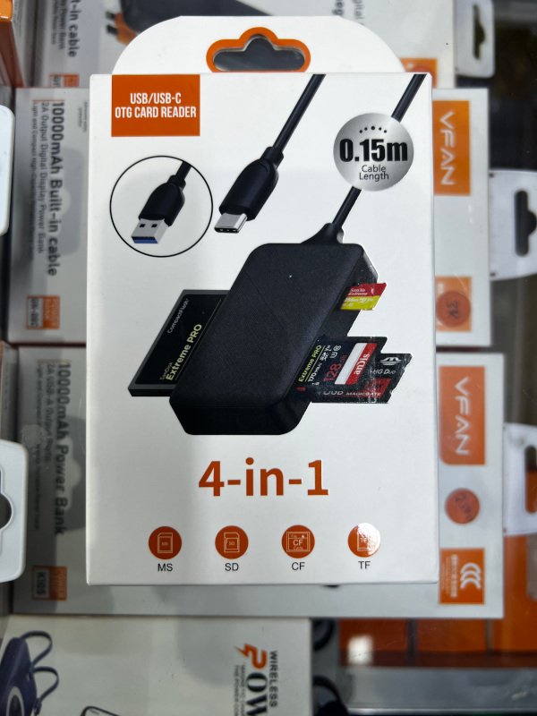 4-in-1 USB OTG Card Reader front